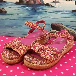 Circo toddler girls sandles size 12
